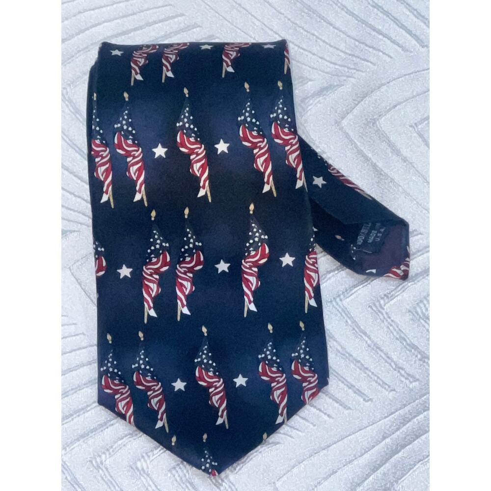 Vintage Stonehenge 100% Silk Patriotic Tie Blue Red White Made in USA